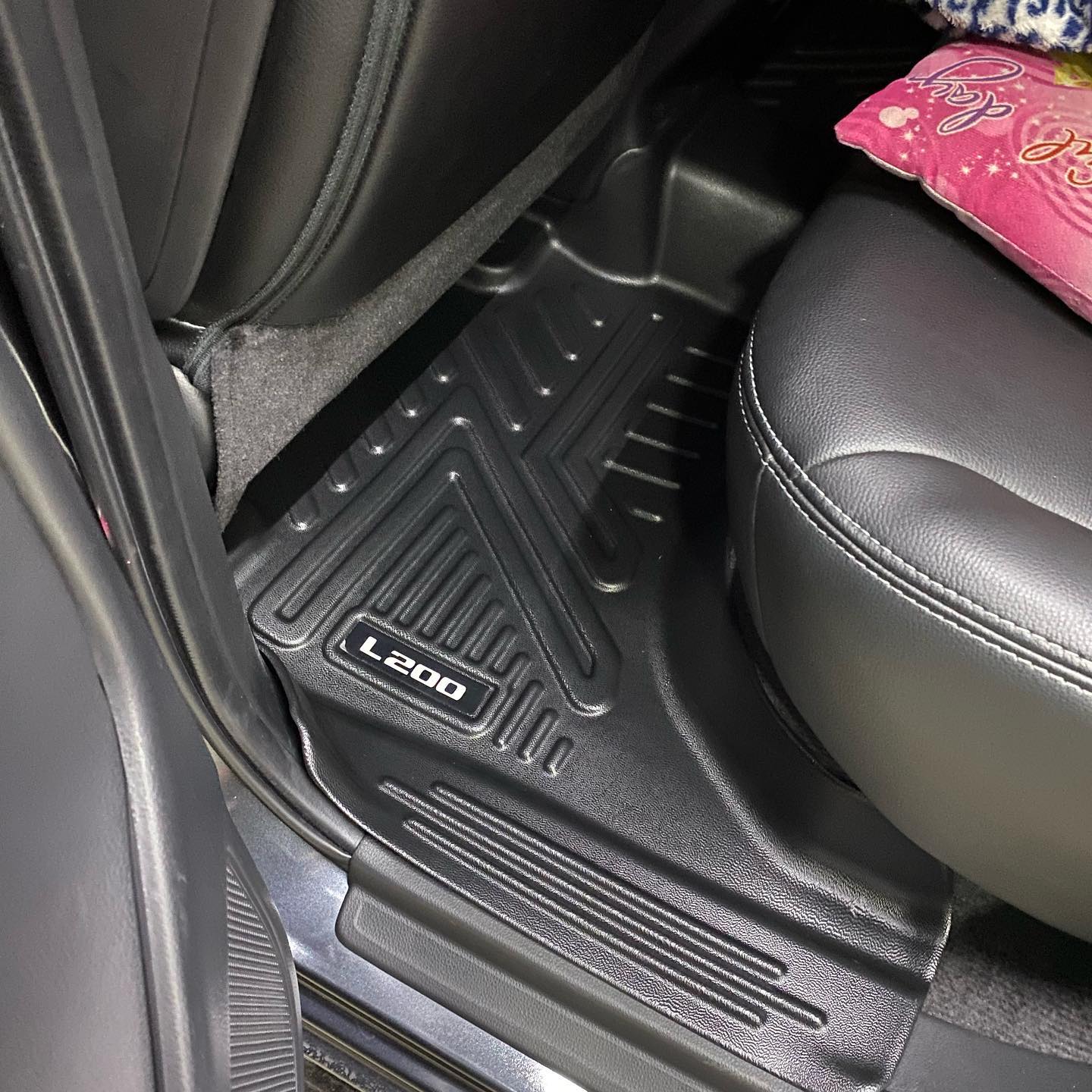 Alfombras 5D para L200 2017 al 2025 3 Piezas