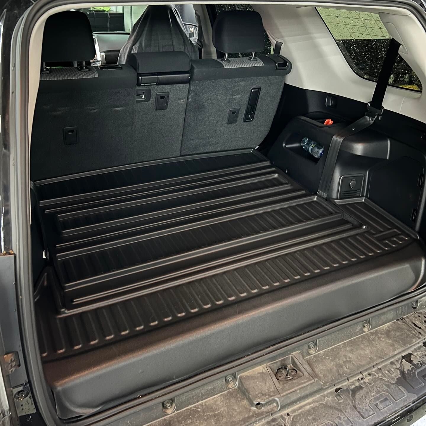 Alfombras 5D para Toyota 4Runner 2010 al 2025 5 Piezas