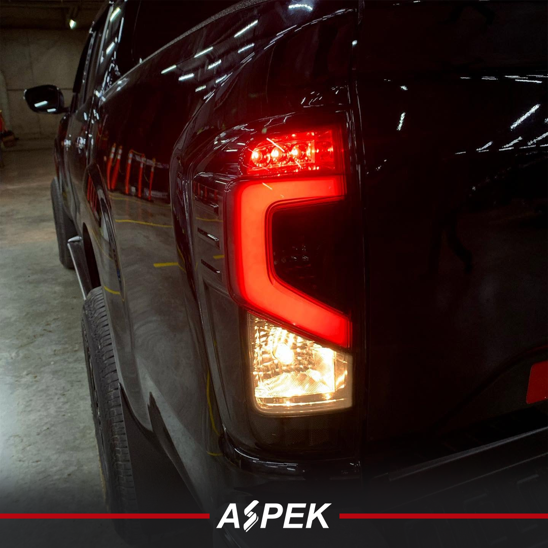 STOP LED AHUMADOS DE NISSAN FRONTIER DEL 2016 AL 2027