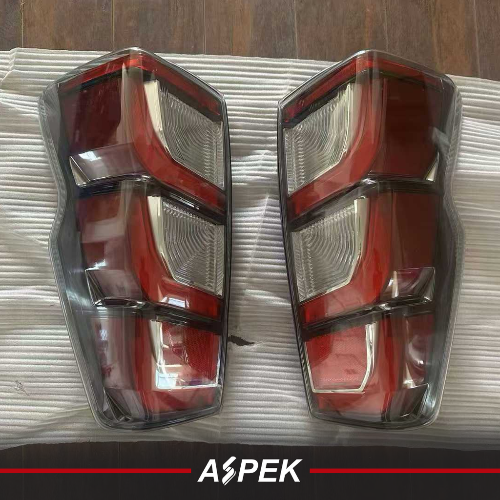 STOP LED ROJOS DE ISUZU DMAX DEL 2024 AL 2026