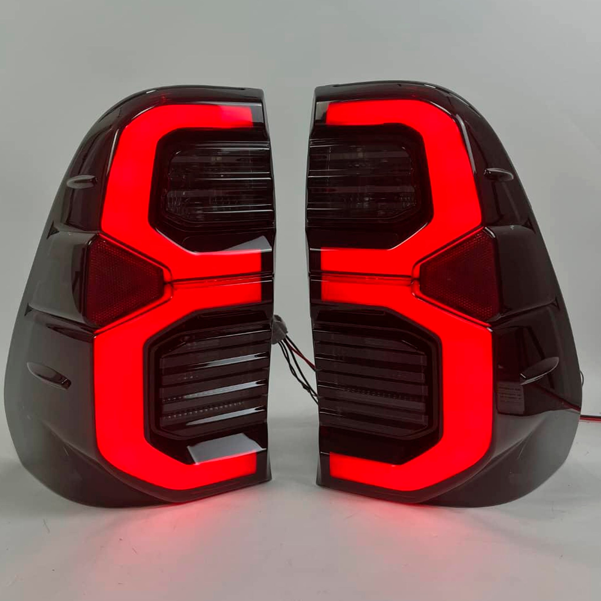 LUCES TRACERAS STOP AHUMADOS Y ROJOS: