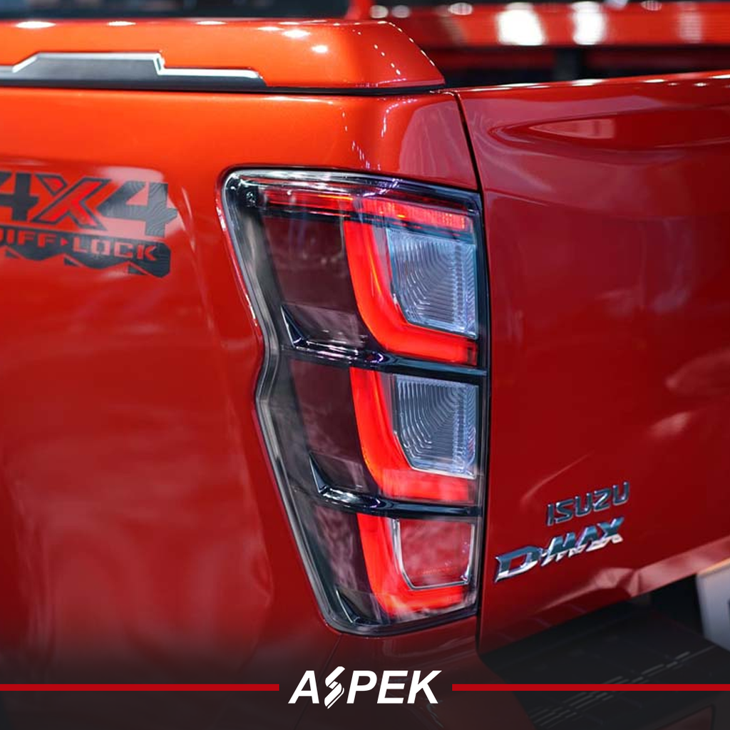 STOP LED ROJOS DE ISUZU DMAX DEL 2024 AL 2026