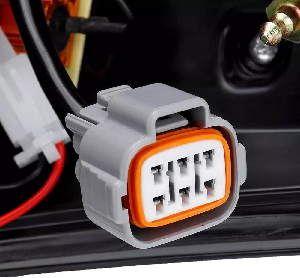 STOP LED AHUMADOS DE L200 DEL 2015 AL 2018